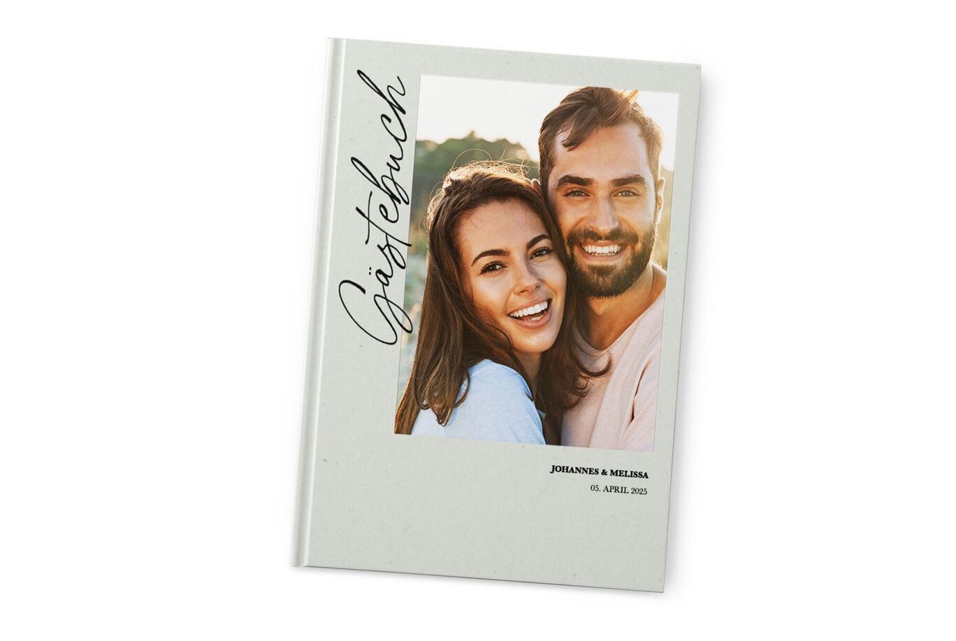 CEWE Gästebuch mit Foto, Schrift Gästebuch, Namen Johannes und Melissa, 05. April 2025