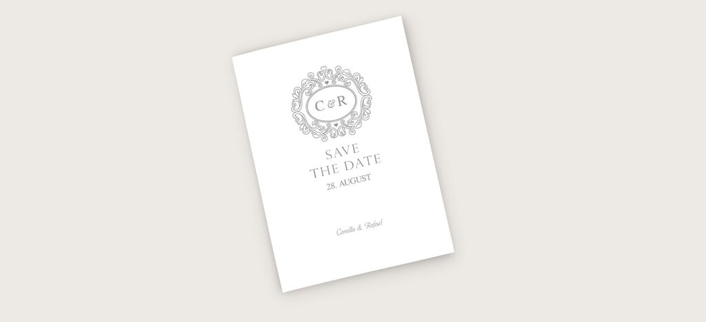Elegante Save-the-Date-Karte mit floralem Muster und Datum.