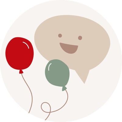 Ein fröhlicher Charakter mit zwei Ballons in rot und grün und einem lächelnden Gesichtsudruck.