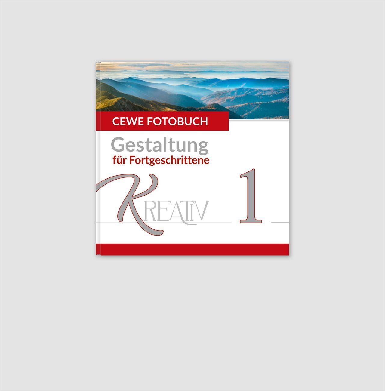 Ein CEWE FOTOBUCH Cover mit dem Titel „Gestaltung für Fortgeschrittene – Kreativ 1“