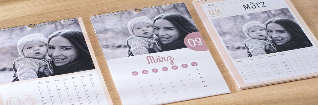 Ein kreativer Fotokalender mit dem Monat März, der tolle Erinnerungen und schöne Designs zeigt