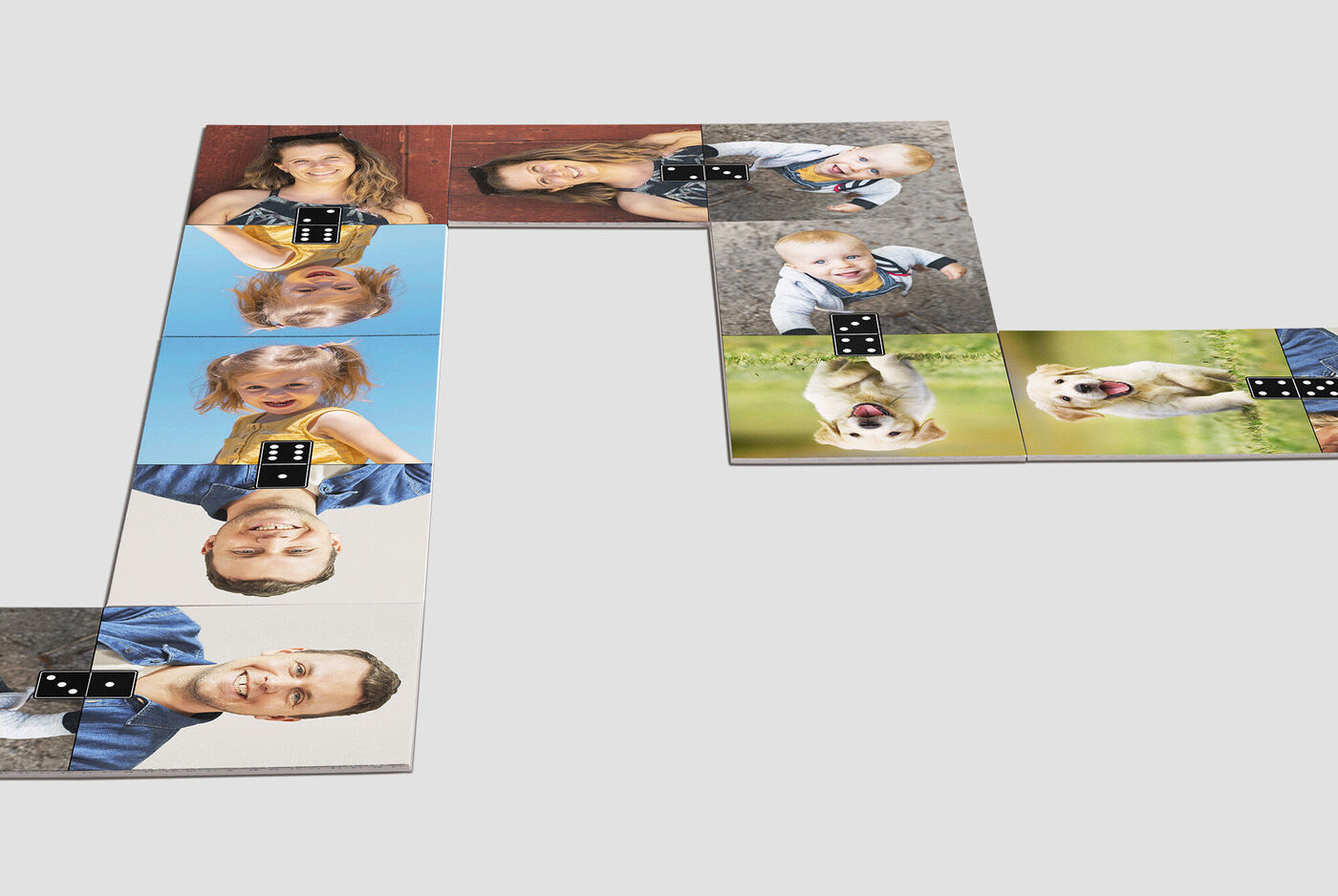 Personalisierbares Fotopuzzle mit fröhlichen Bildern von Menschen und einem Hund