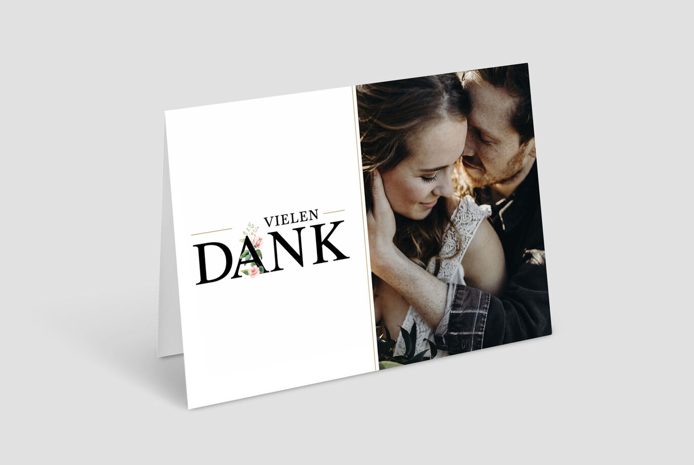 Dankeskarte mit Blumendesign und Schriftzug "Vielen Dank"
