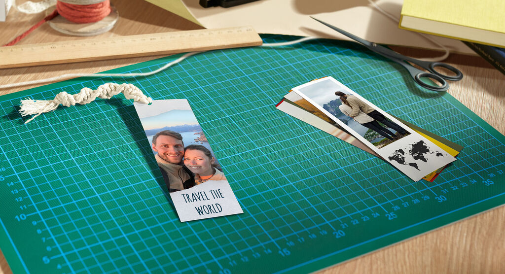 Zwei Fotokarten mit Reise-Motiven und einem kreativen Lesezeichen