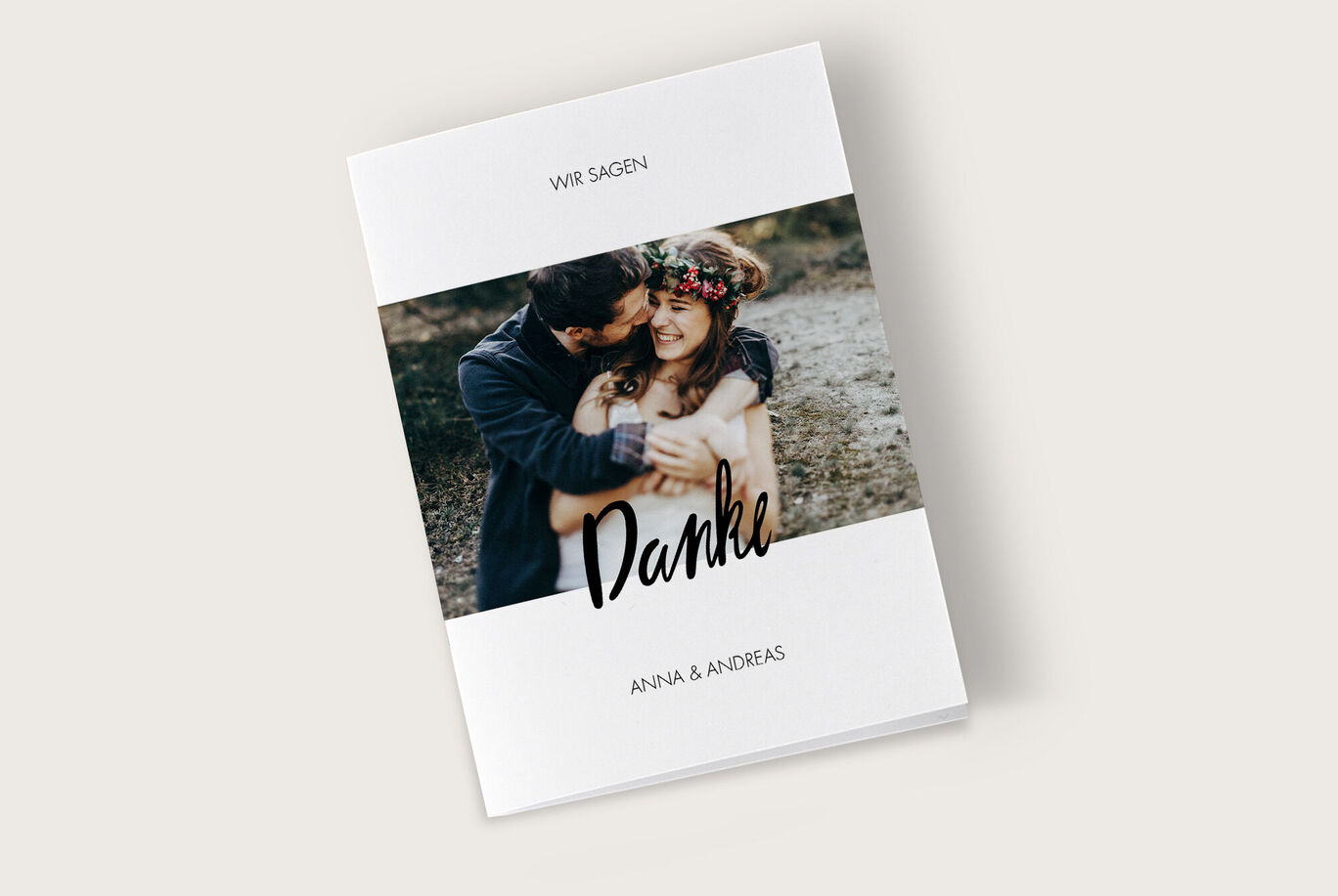 Ein wunderschönes Dankeschön-Karten-Design mit persönlichen Fotos.